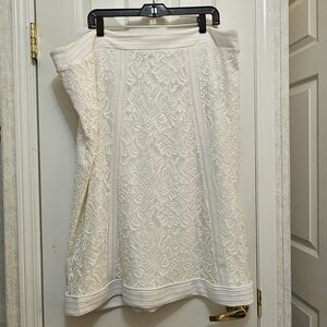 Cato Cream Floral Lace Pencil Skirt